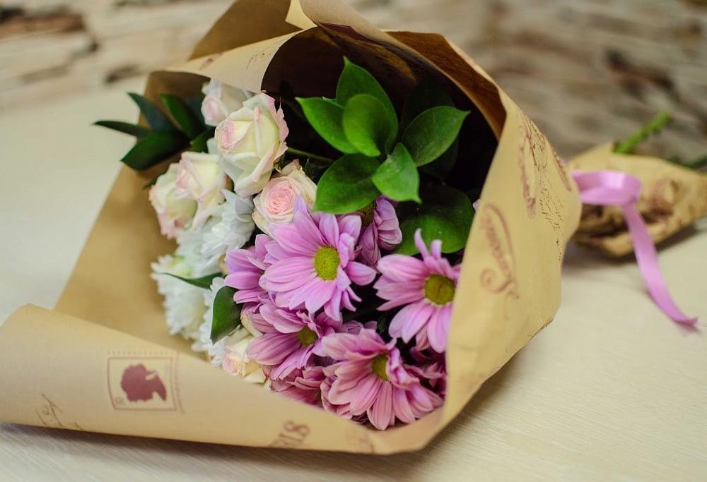 Букет цветов из: Розы и Хризантемы в Петровское