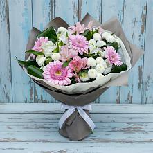 Букет цветов из:  Герберы, Альстромерии и Хризантемы в Петровское