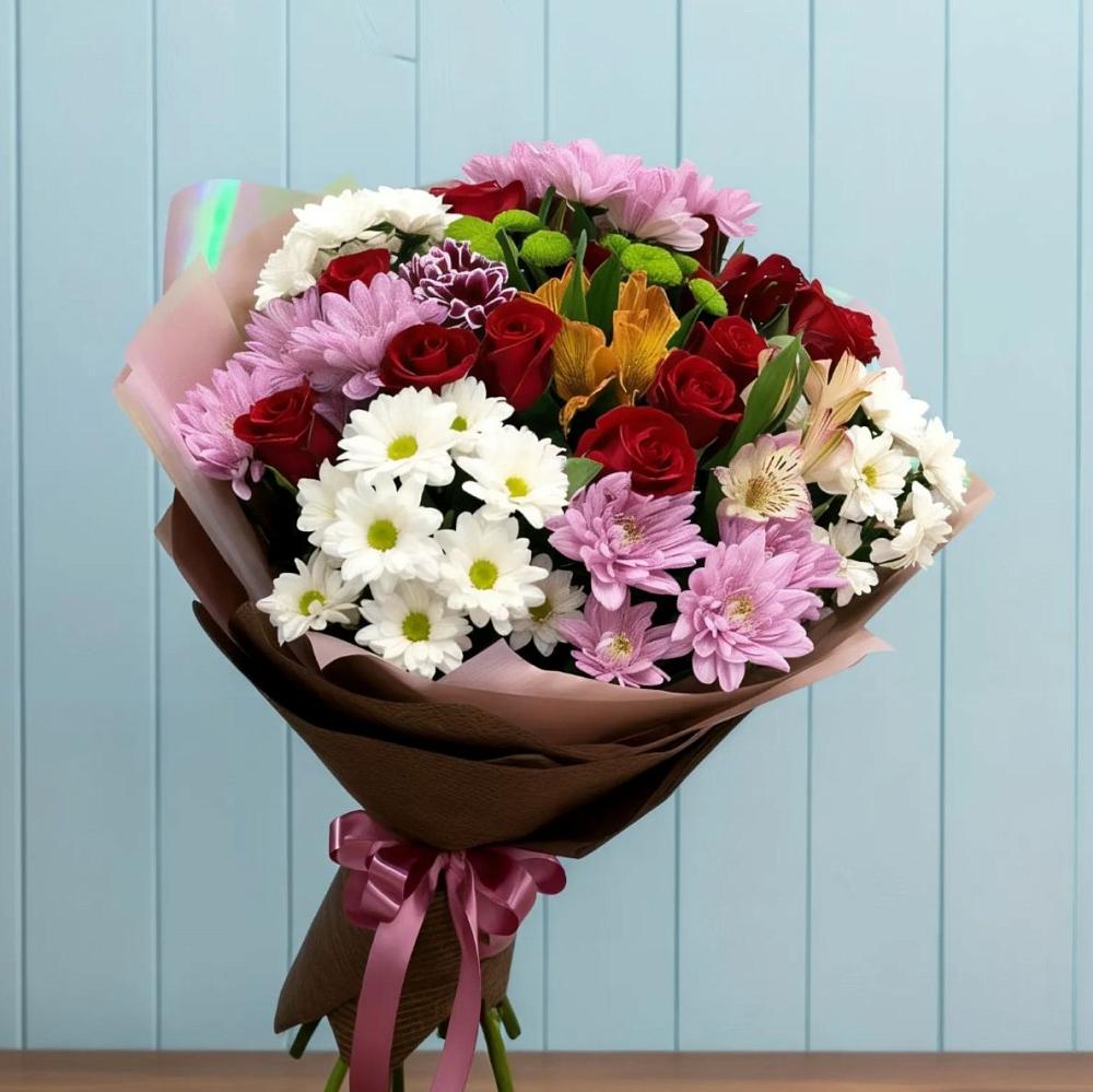 Букет цветов из: Розы, Хризантемы и Альстромерии в Петровское