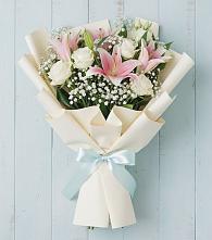 Букет цветов из:  Лилии в Петровское